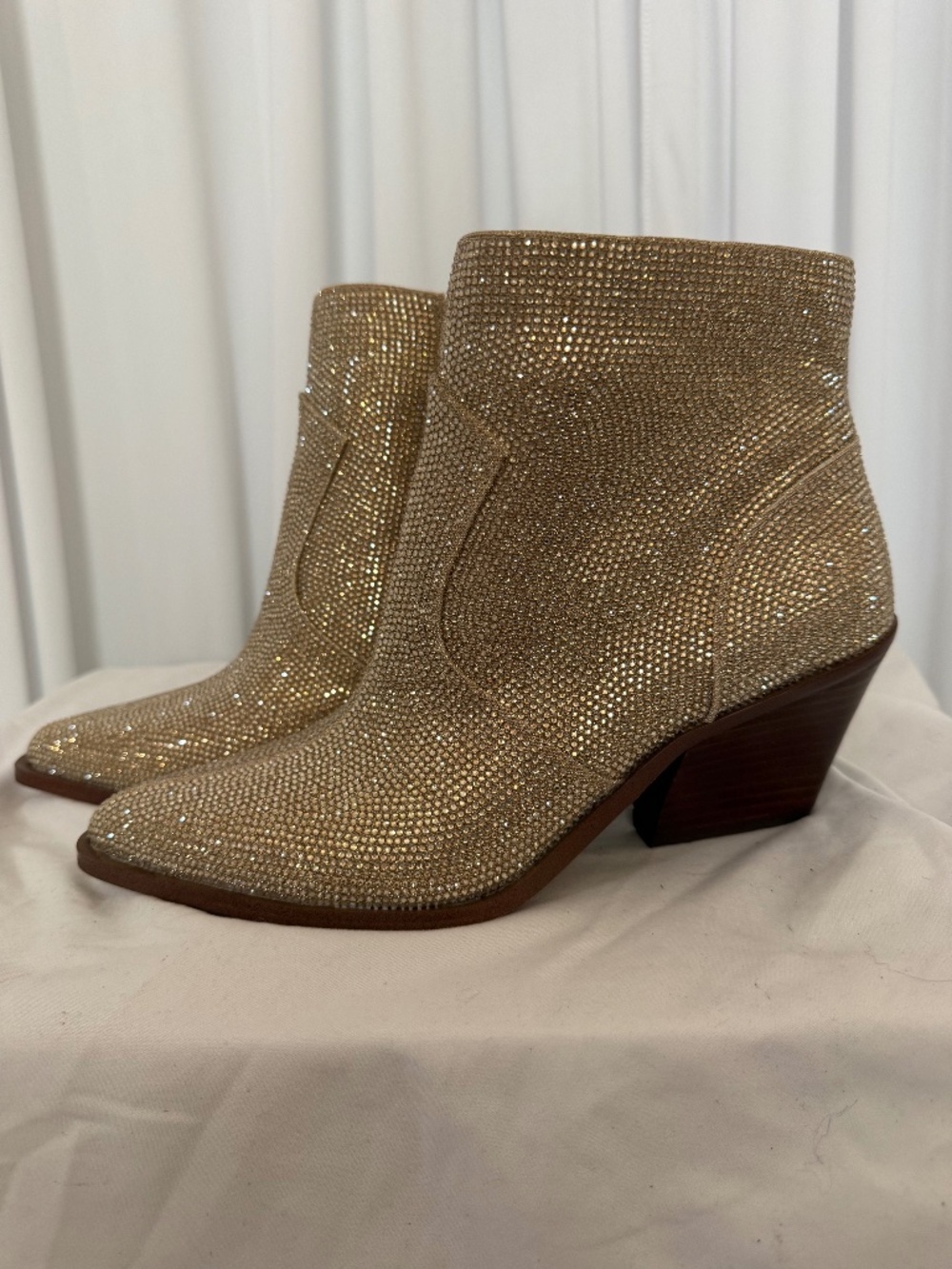 Jessica Simpson Zalor Champagne Rhinestone Glitter Western Booties Size 7.5 NIB